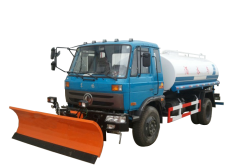 Water Sprinkler Truck with Snowplow Dongfeng